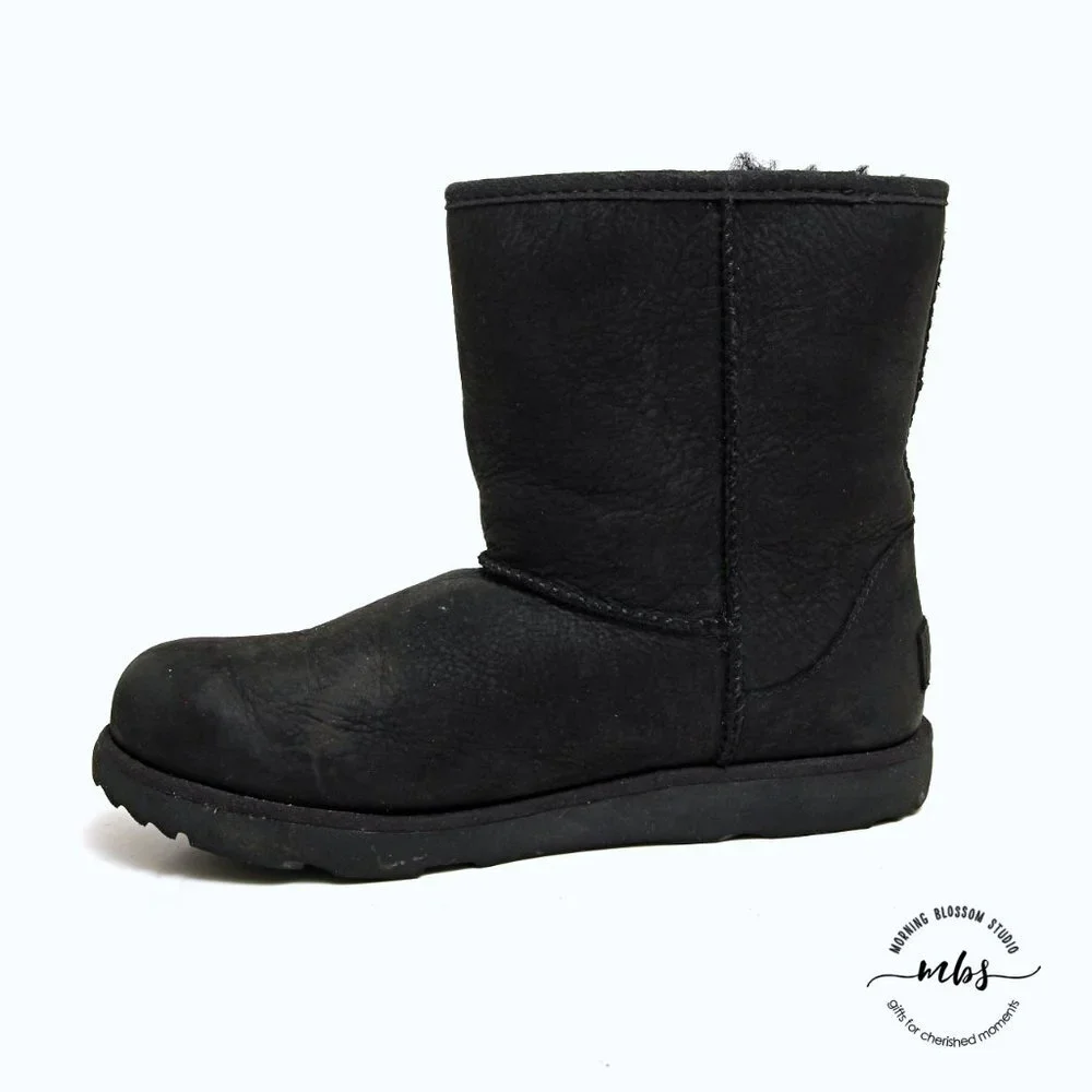 UGG‎ Kids Classic II Weather Short Boots